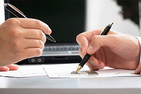 pen signing agreement